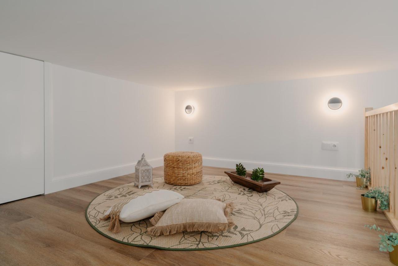Ferienwohnung Charming Central Studio With Ac, Next To Metro Station Porto Exterior foto